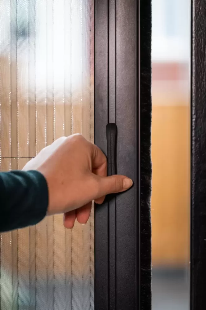 Luxaflex® - horren - detail Luxaflex® - horren - detail